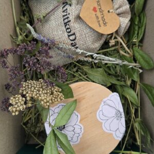 Набір Теплі обійми подарунковий KvitkoDar з мішечком і свічкою